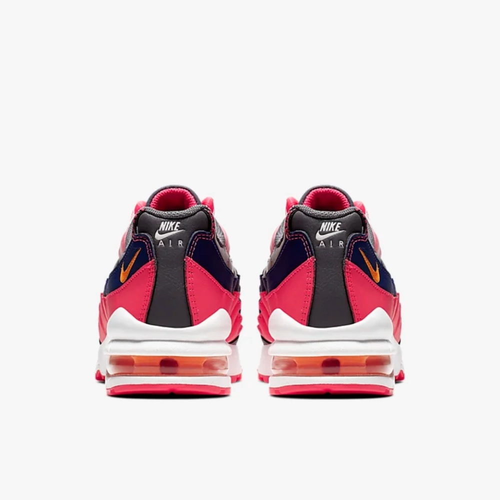 Nike Air Max 95 - Picture 3 of 5